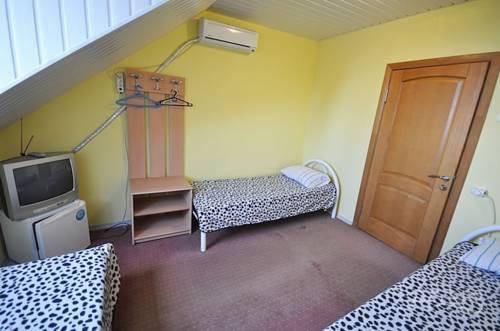 Бюджетный трехместный номер